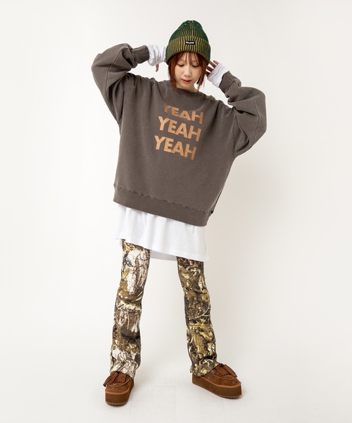 RNA（アールエヌエー）の「M2492 ＹＥＡＨピグメントプルオーバー（スウェット・レディース・ネイビー/ブラウン/ピンク・MEDIUM）」の12枚目の写真