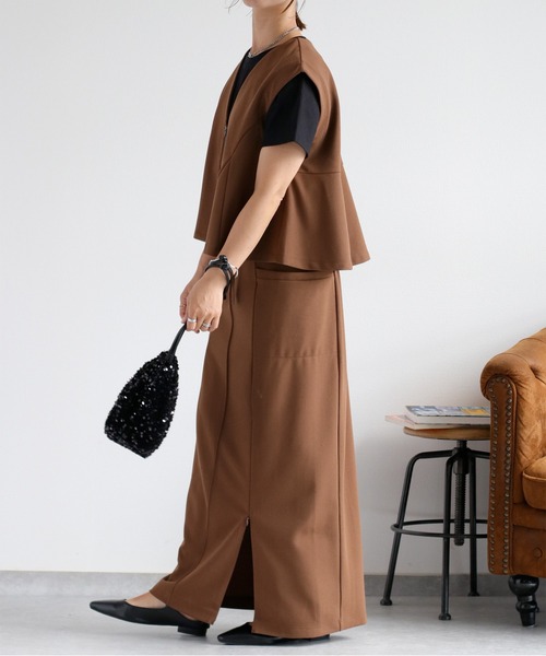 cepo（セポ）の「〈セットアップ対応〉イージーケア ジョーゼットナロースカート（スカート・レディース・ブラウン/ブラック/レッド・M）」の9枚目の写真