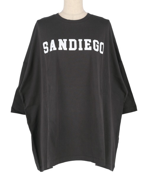 coca(coca)(コカ)の「ロゴビッグTシャツ(Tシャツ/カットソー・レディース・チャコール/ホワイト・S/M/L)」の12枚目の写真