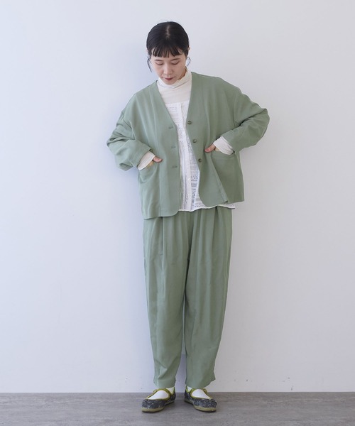 yuni(ユニ )の「レーヨンウール gum tack パンツ(その他パンツ・レディース・ネイビー/カーキ・FREE)」の22枚目の写真