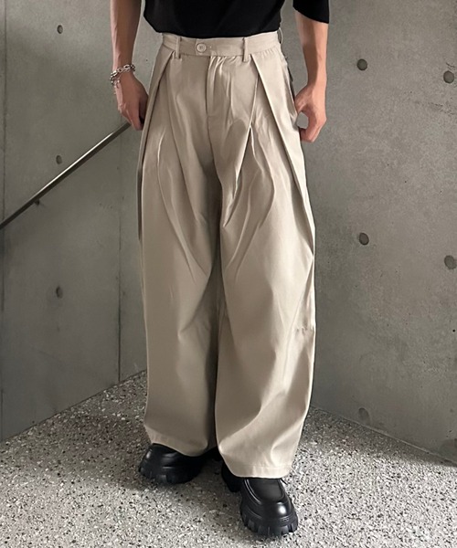 フロントタックカーブシルエットパンツ（その他パンツ）｜Otte（オッテ
