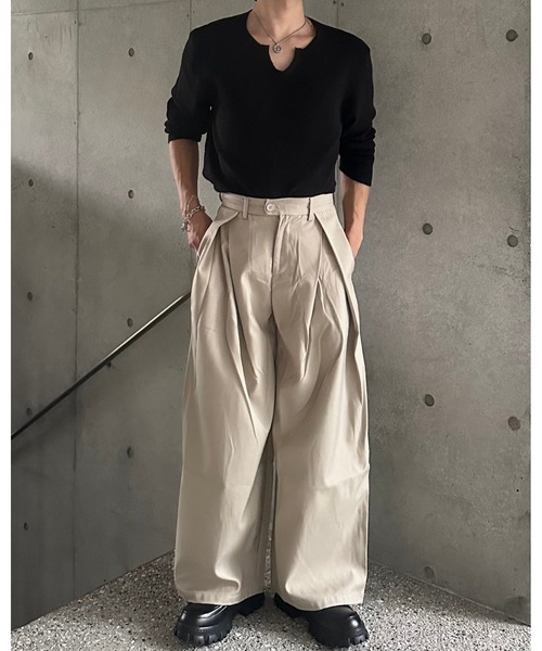 Otte（オッテ）の「フロントタックカーブシルエットパンツ（その他パンツ・メンズ・ブラック/アイボリー/ダークグレー・SMALL/MEDIUM/LARGE/X-LARGE）」の13枚目の写真