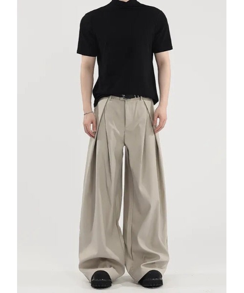 Otte（オッテ）の「フロントタックカーブシルエットパンツ（その他パンツ・メンズ・ブラック/アイボリー/ダークグレー・SMALL/MEDIUM/LARGE/X-LARGE）」の9枚目の写真