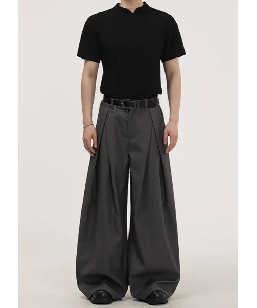 Otte（オッテ）の「フロントタックカーブシルエットパンツ（その他パンツ・メンズ・ブラック/アイボリー/ダークグレー・SMALL/MEDIUM/LARGE/X-LARGE）」の17枚目の写真