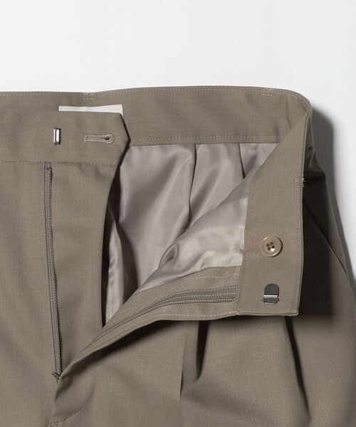 Steven Alan(スティーブンアラン)の「<Steven Alan>TW タック テーパード パンツ(スラックス・レディース・ベージュ/ブラック/オリーブ・S/L/M)」の13枚目の写真
