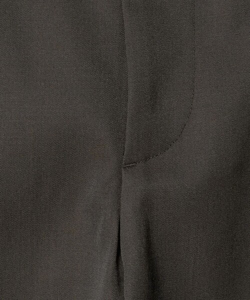 Steven Alan(スティーブンアラン)の「<Steven Alan>TW タック テーパード パンツ(スラックス・レディース・ベージュ/ブラック/オリーブ・S/L/M)」の20枚目の写真