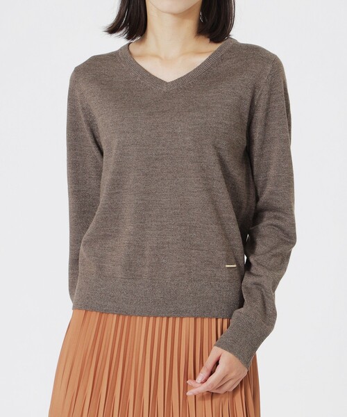 LOVELESS（ラブレス）の「ラメハイゲージVネック（ニット/セーター・レディース・ブラック/オフホワイト/ブラウン系その他4/グリーン系その他/ライトピンク/ベージュ系その他・34/36）」の13枚目の写真