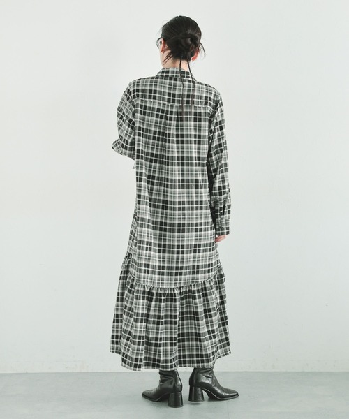 RAGEBLUE（レイジブルー）の「チェックティアードシャツワンピース（ワンピース・レディース・ブラック系/ブラウン系・FREE）」の5枚目の写真