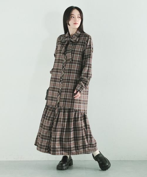 RAGEBLUE（レイジブルー）の「チェックティアードシャツワンピース（ワンピース・レディース・ブラック系/ブラウン系・FREE）」の7枚目の写真