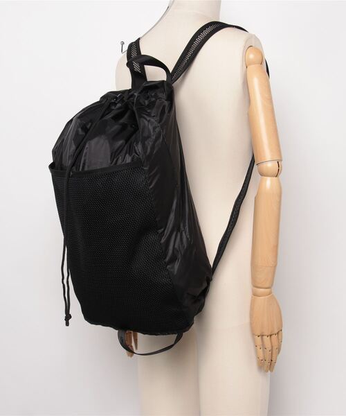 THE MILES(ザ マイルズ)の「BURLAP OUTFITTER バーラップアウトフィッター FOLDING DAY PACK(バックパック/リュック・メンズ・ブラック・FREE)」の5枚目の写真