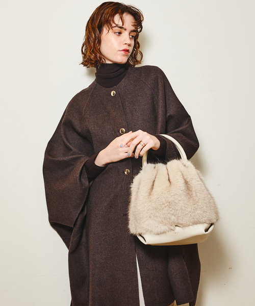 LOWELL things（ロウェル　シングス）の「Linfa/ファー2WAYショルダー（ショルダーバッグ・レディース・アイボリー/ブラウン/モカ・フリー）」の6枚目の写真
