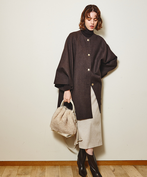 LOWELL things（ロウェル　シングス）の「Linfa/ファー2WAYショルダー（ショルダーバッグ・レディース・アイボリー/ブラウン/モカ・フリー）」の7枚目の写真