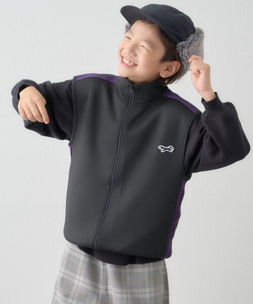 PENNEYS(ぺニーズ)の「【KIDS】【FOX×TYPY】ストレッチトラックジャージーベスト(Tシャツ/カットソー・キッズ・ネイビー/ブラウン/ブラック・SMALL/MEDIUM/LARGE/X-LARGE/XX-LARGE)」の9枚目の写真