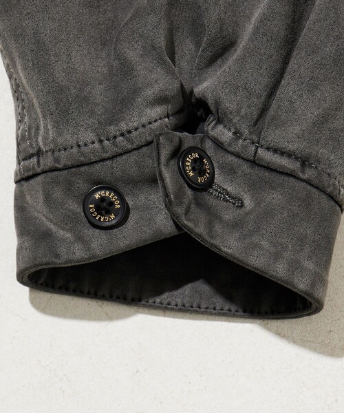 McGREGOR(マックレガー)の「McGREGOR COLLECTION/マックレガー コレクション 別注 リラックスフィット オーバーダイ スエード調 ドリズラージャケット(ブルゾン・メンズ・ブラック/ベージュ・MEDIUM/LARGE)」の4枚目の写真