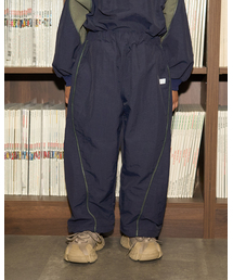 b・ROOM | 【MNCM】【セットアップ可】サイドラインピステワイドパンツ(その他パンツ)