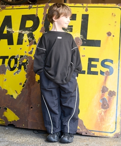 b・ROOM(ビールーム)の「【MNCM】【セットアップ可】サイドラインピステワイドパンツ(その他パンツ・キッズ・ダークブラウン/ネイビー/ブラック・150cm/130cm/110cm/140cm/120cm)」の20枚目の写真