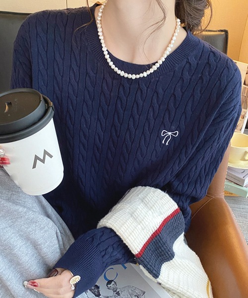 frunco(フランコ)の「【ZOZOTOWN限定】リボン刺繍入りクルーネックニット(ニット/セーター・レディース・ネイビー/イエロー/グレー/ホワイト/ブラック・FREE)」の4枚目の写真