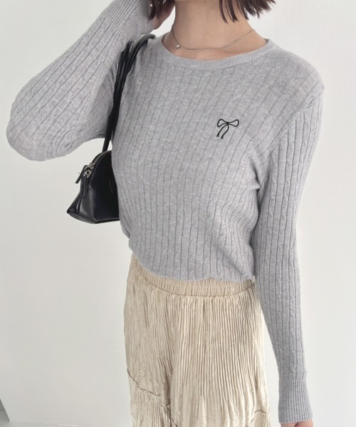 frunco(フランコ)の「【ZOZOTOWN限定】リボン刺繍入りクルーネックニット(ニット/セーター・レディース・ネイビー/イエロー/グレー/ホワイト/ブラック・FREE)」の16枚目の写真