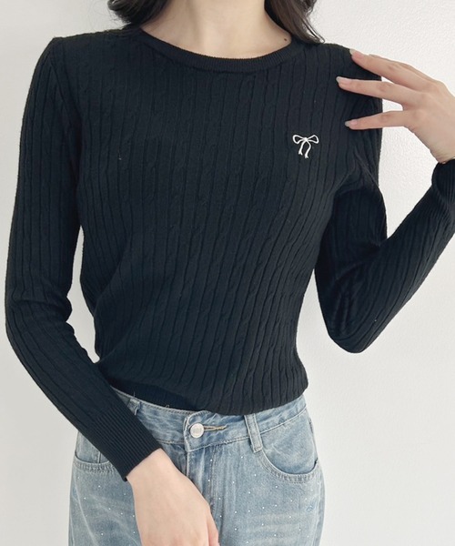 frunco(フランコ)の「【ZOZOTOWN限定】リボン刺繍入りクルーネックニット(ニット/セーター・レディース・ネイビー/イエロー/グレー/ホワイト/ブラック・FREE)」の7枚目の写真
