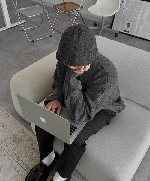 NOWLE（ノウル）の「【NOWLE】ケーブル編み Vネック プルオーバー ニット（ニット/セーター・メンズ・グレー/ダークブルー/ブラック・MEDIUM/LARGE/X-LARGE）」の19枚目の写真