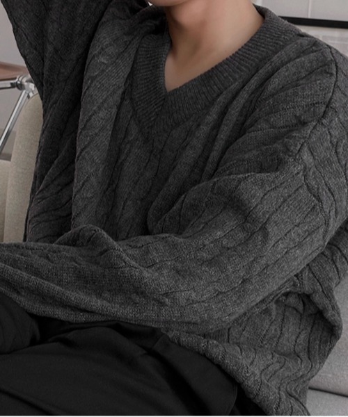 NOWLE（ノウル）の「【NOWLE】ケーブル編み Vネック プルオーバー ニット（ニット/セーター・メンズ・グレー/ダークブルー/ブラック・MEDIUM/LARGE/X-LARGE）」の22枚目の写真