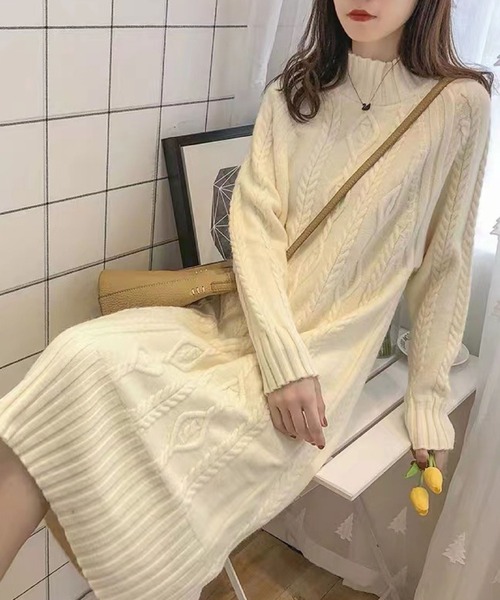 アイボリー ケーブル編み ニットワンピース ケーブル編みニットワンピース（ワンピース）｜2ly2（トゥーリートゥー