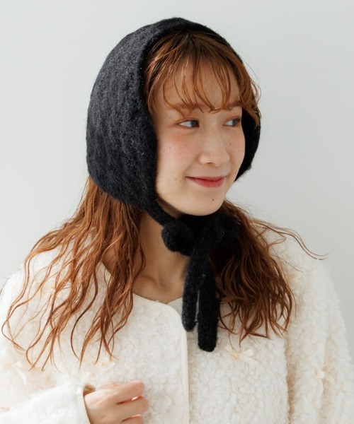 flower(フラワー)の「ニットイヤーマフラー(イヤーマフ・レディース・ブラウン/アイボリー/ブラック/グレー・FREE)」の3枚目の写真