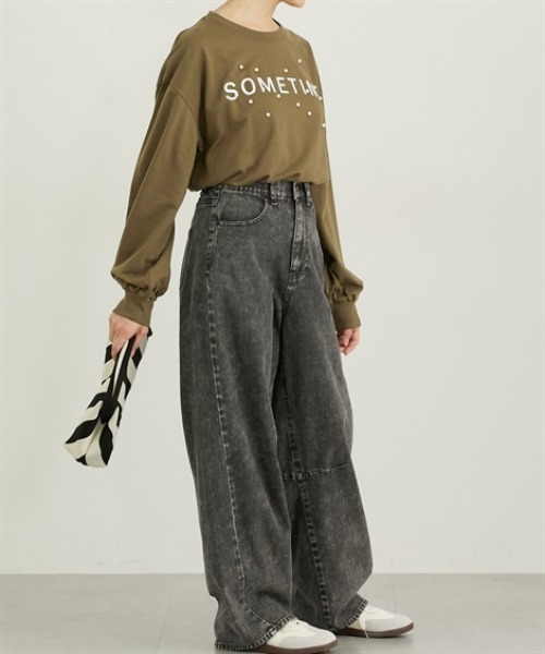 nissen(ニッセン)の「パール風ビジュー付スウェットトップス(薄手)(Tシャツ/カットソー・レディース・ブラウン/ピンク/ブラック/杢グレー・M/L)」の14枚目の写真