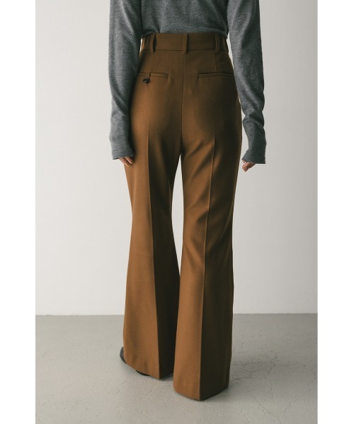 STYLEMIXER(スタイルミキサー)の「センタープレスフレアパンツ(その他パンツ・レディース・ブラック/グレー/ブラウン・SMALL/MEDIUM)」の21枚目の写真