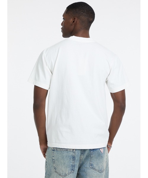 GUESS JEANS（ゲスジーンズ）の「GUESS JEANS ×Allen Iverson TEE 1 APAC アレン アイバーソン コラボTシャツ（Tシャツ/カットソー・メンズ・ホワイト・MEDIUM/LARGE/X-LARGE/XX-LARGE/SMALL）」の2枚目の写真