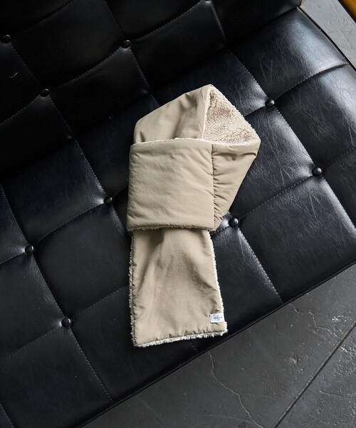 coen（コーエン）の「リバーシブルボアマフラー（マフラー・メンズ・オリーブ/ブラック/ナチュラル・FREE）」の6枚目の写真