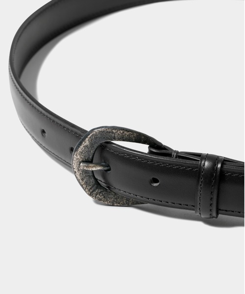 beautiful people（ビューティフルピープル）の「malleated buckle    leather belt（ベルト・レディース・ダークブラウン/ブラック・S/M）」の3枚目の写真