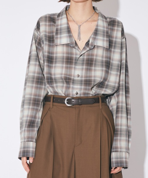 beautiful people（ビューティフルピープル）の「malleated buckle    leather belt（ベルト・レディース・ダークブラウン/ブラック・S/M）」の5枚目の写真