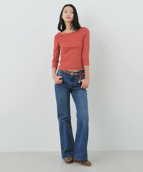 CITYBREEZE(シティブリーズ)の「ウォッシュドフレアデニムパンツ_BLUE(デニムパンツ・レディース・ブルー・LARGE/MEDIUM/SMALL)」の3枚目の写真
