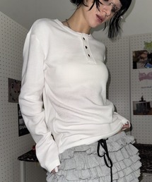 SHAGGIE（シャギー）の「【ユニセックス】ヘンリーネックアート刺繍ワッフルロンT（Tシャツ/カットソー）」