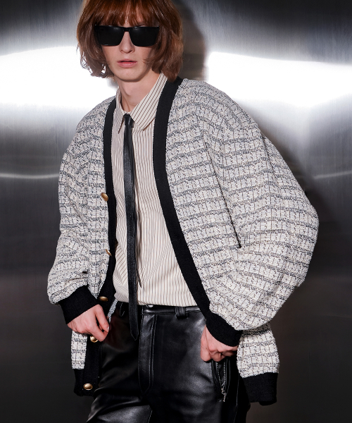UNTAGE（アンテージ）の「コットンブレンドブークレオーバーサイズカーディガン(UNISEX)_UTW-SC05（カーディガン/ボレロ・レディース・その他・FREE）」の2枚目の写真