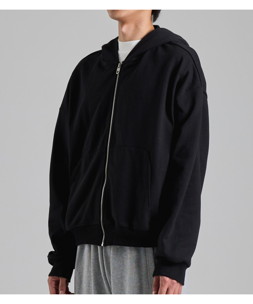 BUTTON SEOUL(ボタンソウル)の「ラウンドポケットミニマルフードジップアップ(ブラック)(パーカー・メンズ・その他・MEDIUM/LARGE/X-LARGE)」の3枚目の写真
