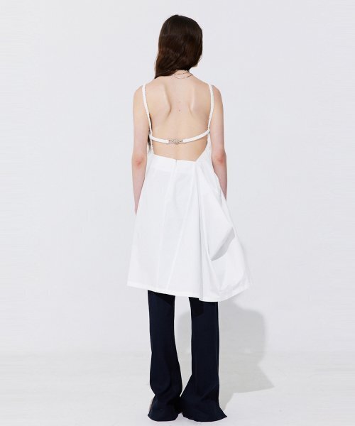 WNDERKAMMER(ブンダーカンマー)の「シャーリングバックラインレイヤードドレス_ホワイト(ワンピース・レディース・その他・MEDIUM/SMALL)」の3枚目の写真