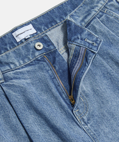 ESPIONAGE（エスピオナジ）の「Double Pleats Denim Shorts Light Indigo（その他パンツ・レディース・その他・LARGE/X-LARGE/MEDIUM）」の6枚目の写真