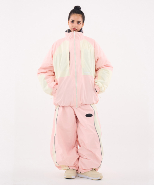 DOLL OUTERWEAR（ドラ アウターウェア）の「[DOLL x DUMDIDUM] 2526 リバーシブルティロパディングジャケット&パンツセット ベビーピンク 男女共用（セットアップ・レディース・その他・SMALL/MEDIUM/LARGE）」の12枚目の写真