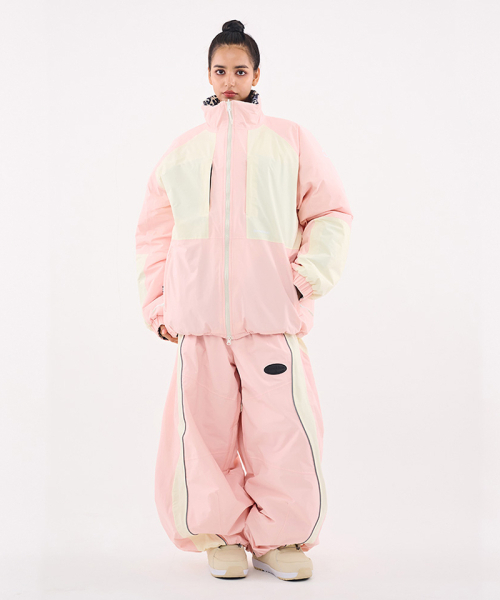 DOLL OUTERWEAR（ドラ アウターウェア）の「[DOLL x DUMDIDUM] 2526 リバーシブルティロパディングジャケット&パンツセット ベビーピンク 男女共用（セットアップ・レディース・その他・SMALL/MEDIUM/LARGE）」の6枚目の写真