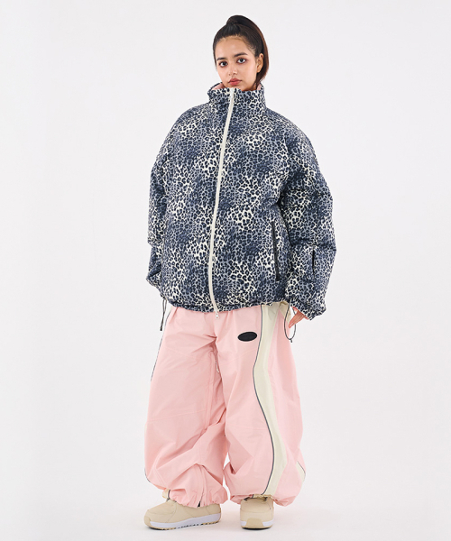 DOLL OUTERWEAR（ドラ アウターウェア）の「[DOLL x DUMDIDUM] 2526 リバーシブルティロパディングジャケット&パンツセット ベビーピンク 男女共用（セットアップ・レディース・その他・SMALL/MEDIUM/LARGE）」の4枚目の写真
