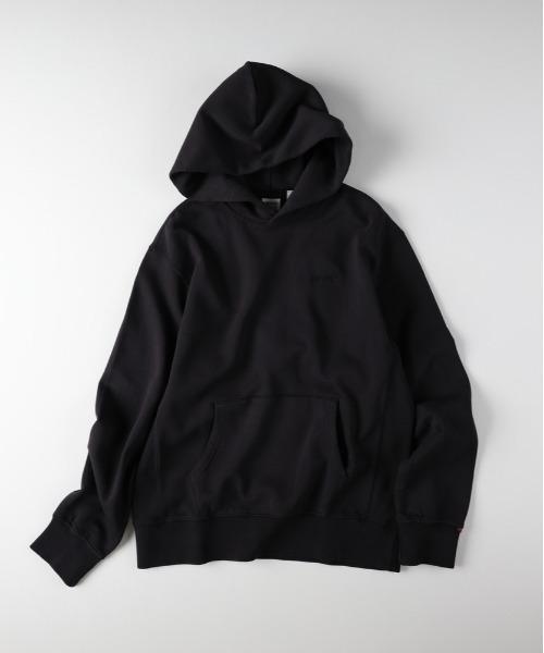 Levi's(リーバイス)の「【Levi's】プリントスウェット (スタイリッシュデザイン / ブラックカラー / デイリーユース)(スウェット・メンズ・ブラック・M/L/S)」の2枚目の写真