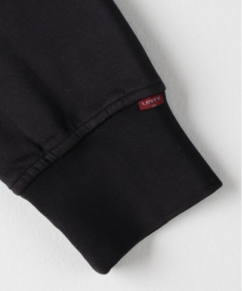 Levi's(リーバイス)の「【Levi's】プリントスウェット (スタイリッシュデザイン / ブラックカラー / デイリーユース)(スウェット・メンズ・ブラック・M/L/S)」の6枚目の写真