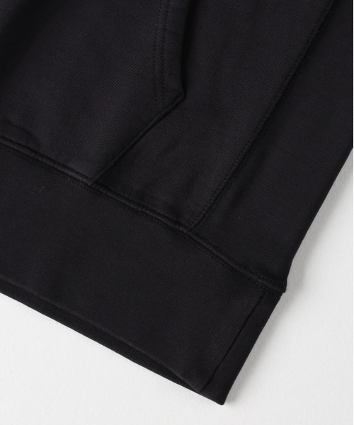 Levi's(リーバイス)の「【Levi's】プリントスウェット (スタイリッシュデザイン / ブラックカラー / デイリーユース)(スウェット・メンズ・ブラック・M/L/S)」の7枚目の写真