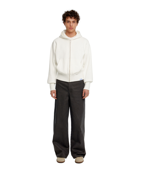 ERA(エラ)の「メンズ クラシック ワイドフィット ドローストリングパンツ グレー(その他パンツ・メンズ・その他・MEDIUM/LARGE)」の4枚目の写真