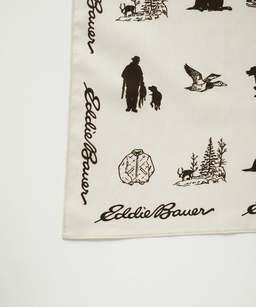 Eddie Bauer(エディーバウアー)の「ラブラドール モチーフ バンダナ(バンダナ/スカーフ・メンズ・ベージュ/ダークネイビー・F)」の8枚目の写真