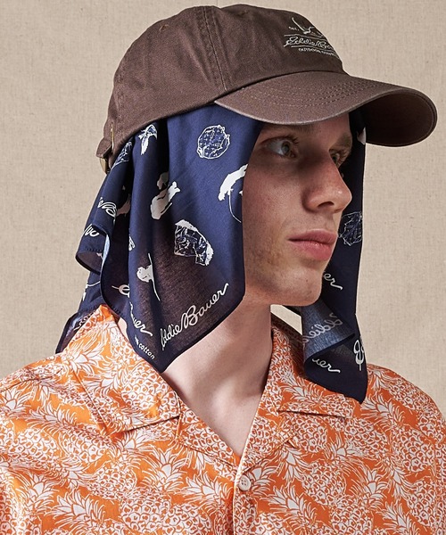 Eddie Bauer(エディーバウアー)の「ラブラドール モチーフ バンダナ(バンダナ/スカーフ・メンズ・ベージュ/ダークネイビー・F)」の12枚目の写真
