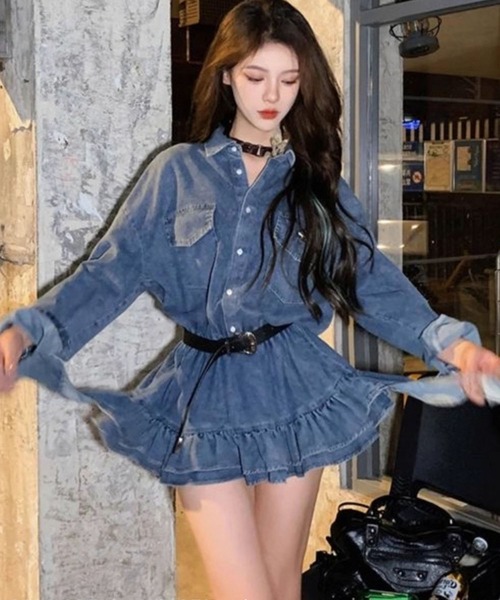 meJane(ミージェーン)の「ティアードミニ デニムシャツワンピース(シャツワンピース・レディース・ブルー・L/M)」の4枚目の写真