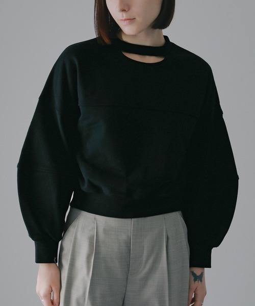 MANOF（マノフ）の「MOON SLIT SWEAT TOPS（スウェット・レディース・グレー/ブラック/ホワイト/レッド・F）」の21枚目の写真